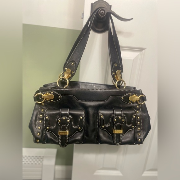 MICHAEL Michael Kors Handbags - Michael Kors vintage Y2K black leather gold hardware cargo shoulder bag